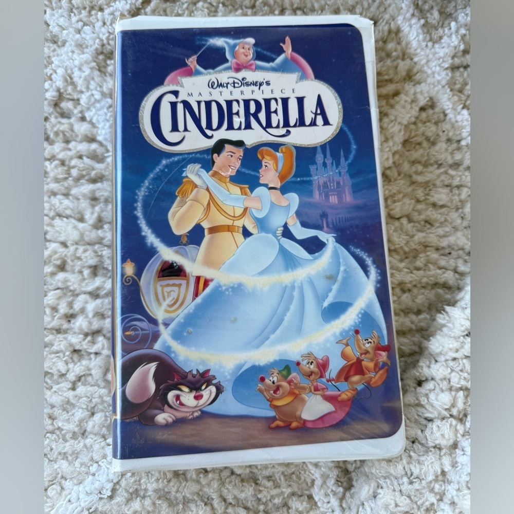 Walt Disney's Cinderella Masterpiece Collection VHS